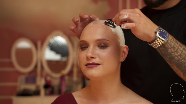 Euro Bald: Lavina