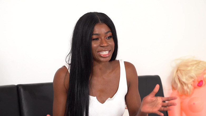 PornDudeCasting: Nicole Kitt