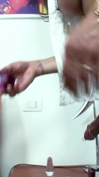 Latina Big Tit Transvestite Kelly Fucks Guy Anal in Hotel Secretly