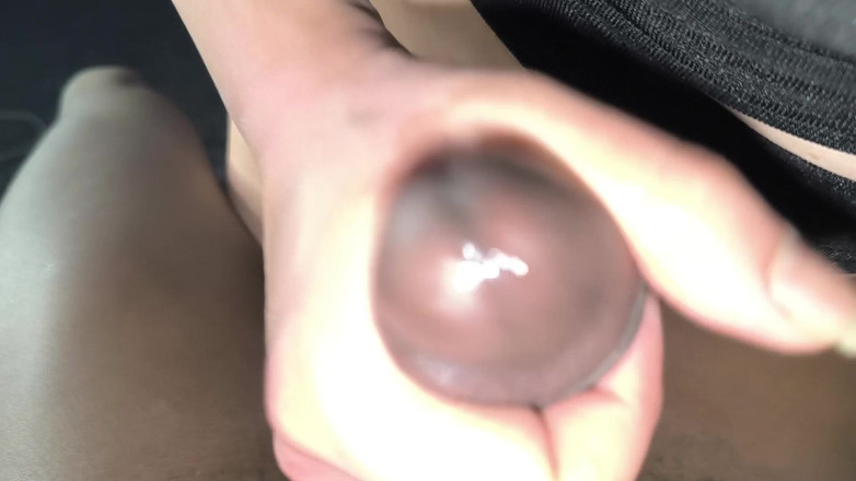 Rozebell: उसे अच्छी बहिन बनने और घुटनों पर ले जाने और उसके मुंह से उसका लंड साफ करने की जरूरत है 1