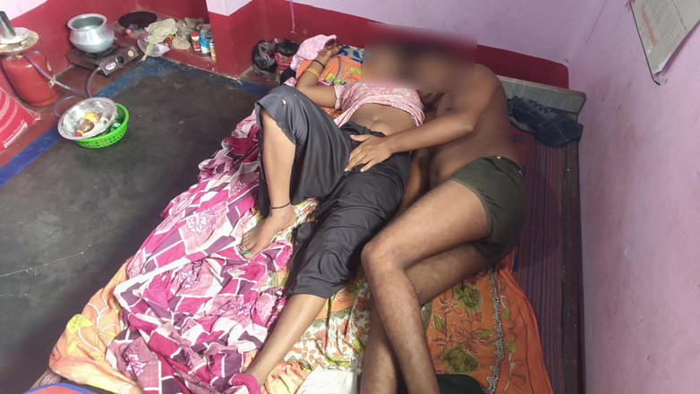 Sobha rani: Desi dívka videa tvrdá romantika indická dívka