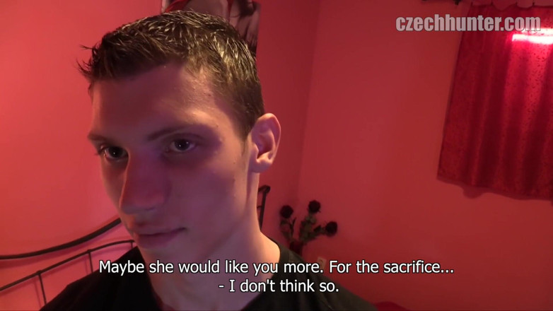 Czech Hunter: Cacciatore ceco - euro stallone fa gola profonda per la prima...