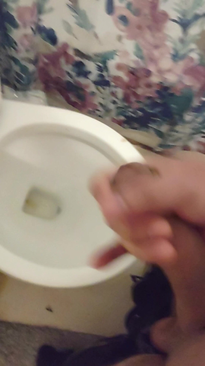 Brandon: Kommer I Badrummet