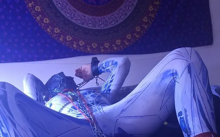 Robert48569: Solo Bondage