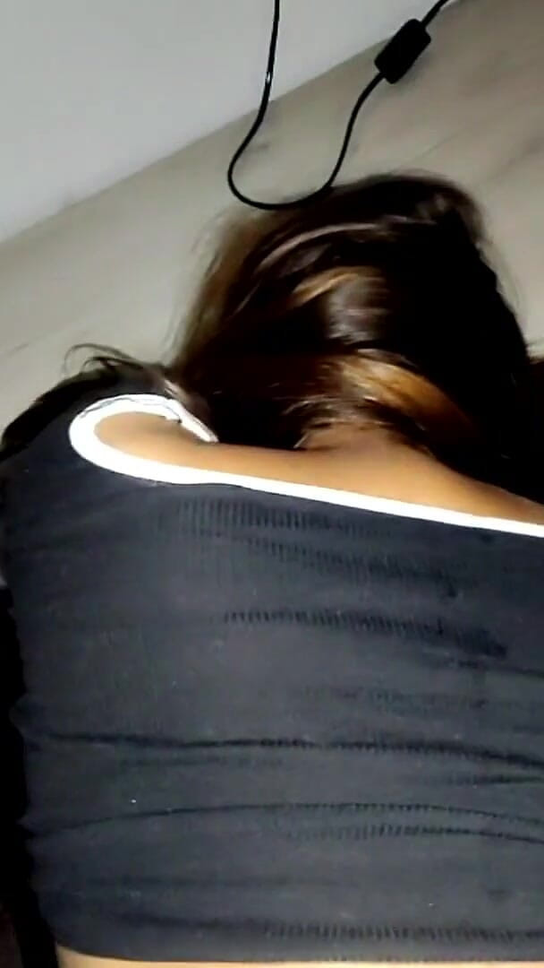 Fucking GF in Standing Position (Royalfam99) Fucking GF in Standing Position (Royalfam99)