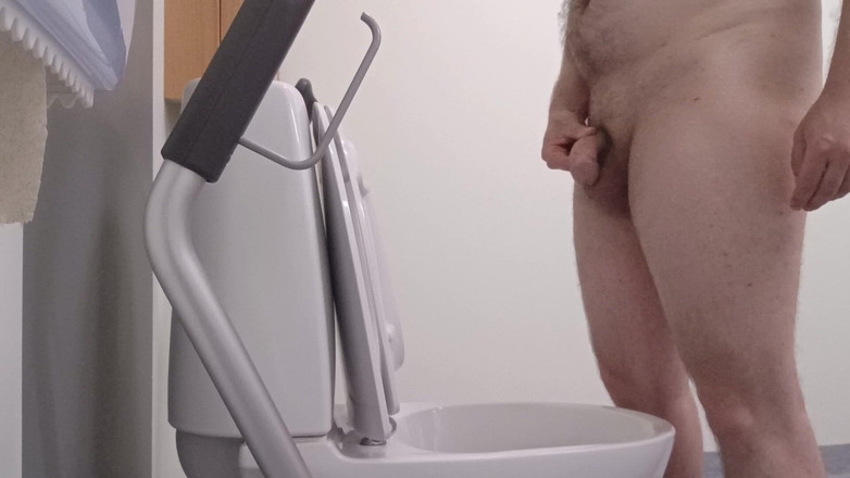 Ed Eden: Öffentliche toilette 6