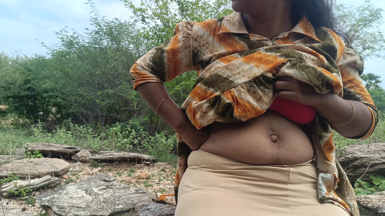 Magilmathi: Buitenromance met vriendin