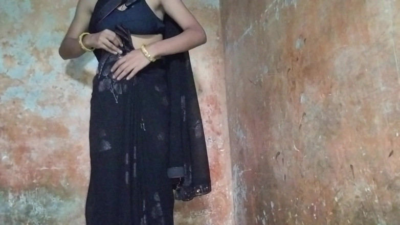 Cute_bhabhi14: Big Is the Best Medicine for a Stepsister's Sore Throat