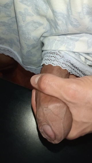 Rey rey: Pau grande e Venoza, masturbação intensa de pijama, pov submisso