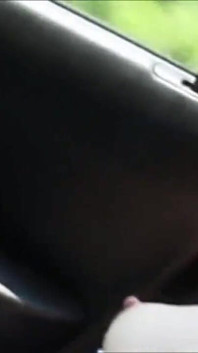 Fremder nimmt mich mit nach hause und ich gebe mich für einen blowjob ab
