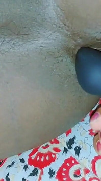 Plug - Girlfriend Ass Fucks Boyfriend with a Ass Plug