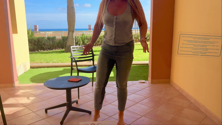Emma Voyeur: Locked on the Balcony - Desperate Piss in My Jeans