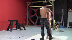 Bad boys bootcamp: Трение его пульсирующего нижнего члена, часть 2