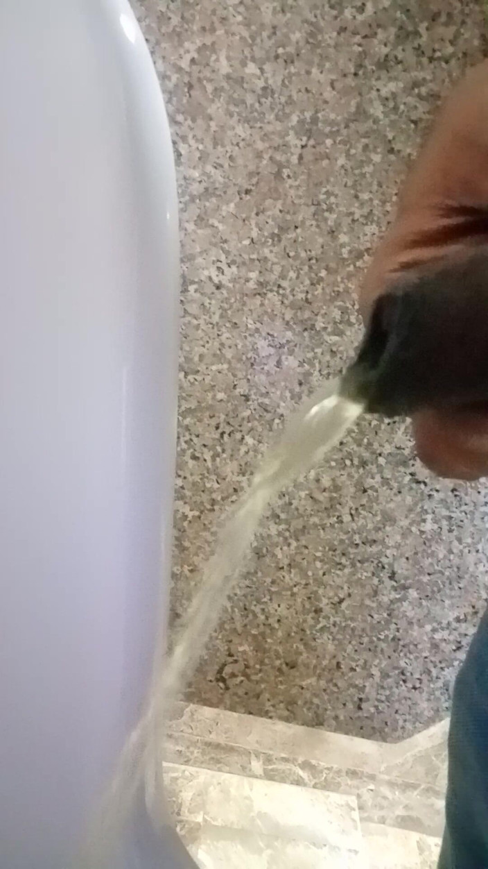 Jer King Sonu: Mi-a plăcut să mă piș