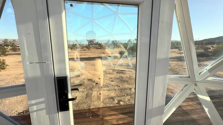 SquishMallow3328: Chinese milf behaagt me met haar tong en poesje onder...