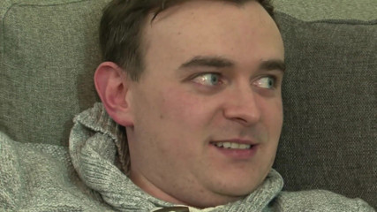UK Sinners: Monster Swinger & Luke Hardy kitchen table pounding