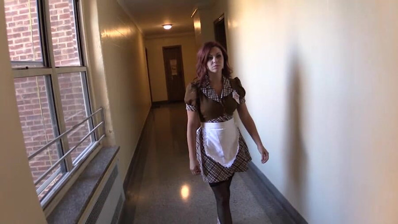 Evangelines Fetish: Camarera Sara