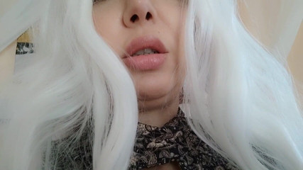 savannahamatoriale: Je dois burp ! J'ouvre ma bouche et ...