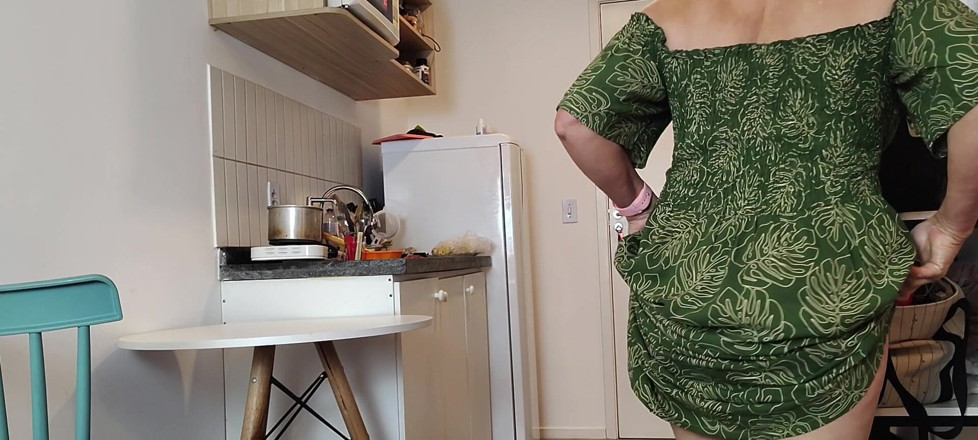 Tiffany Montavani: Nenek berusia 87 tahun di dapur dan cucu sesatnya melihat di...