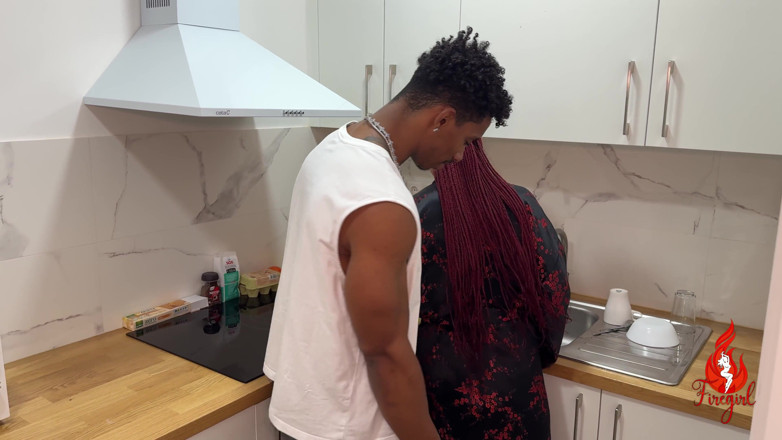 Firegirl80: Stepdad's Girlfriend Get Fucked by Stepson Jesus