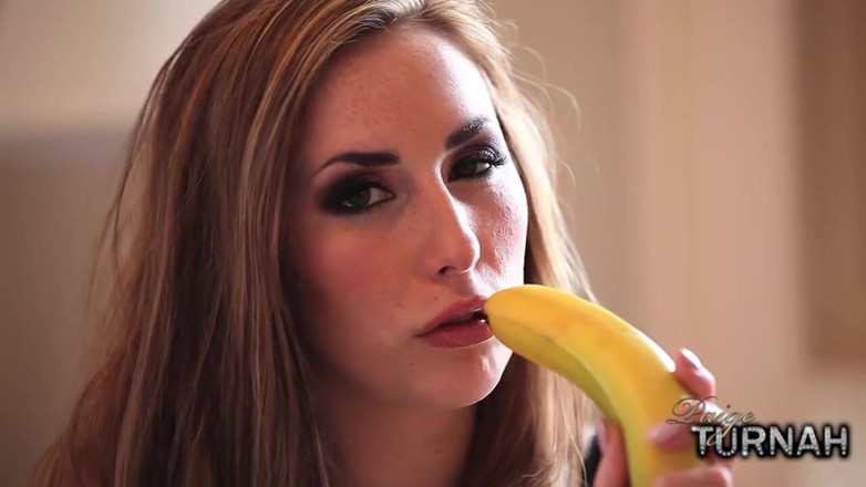 Paige Turnah: Naughty Paige Turnah cock sucking lesson banana pussy fuck