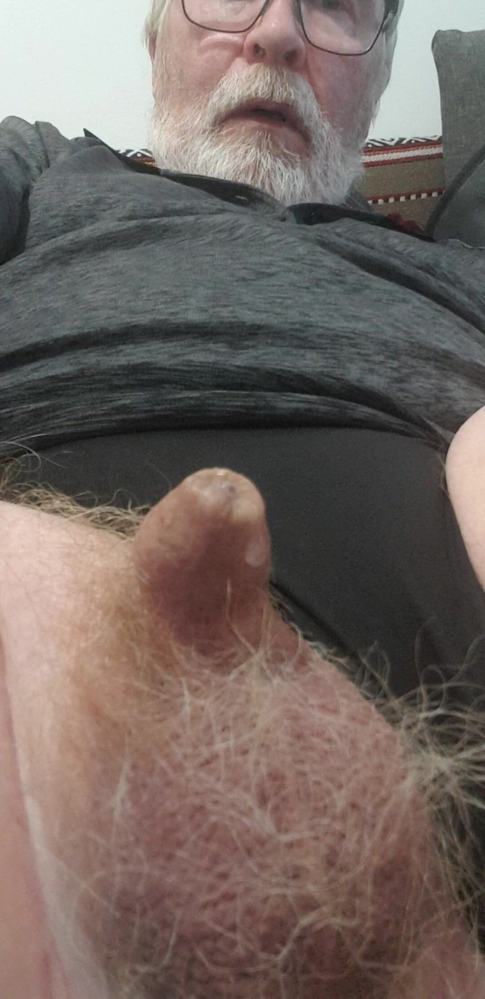 Redhairy4u: 바이브레이터 애널 섹스