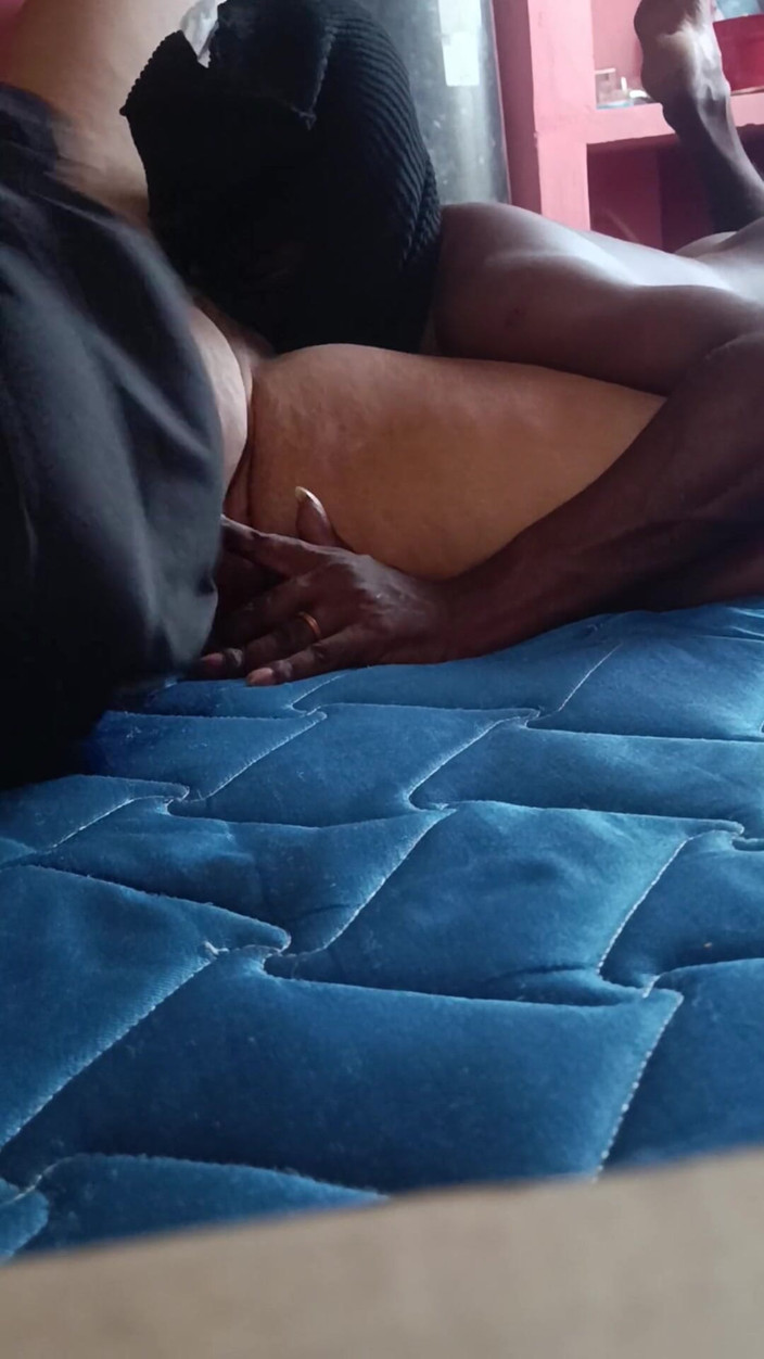 Reshmahotever: tamil choot choosna