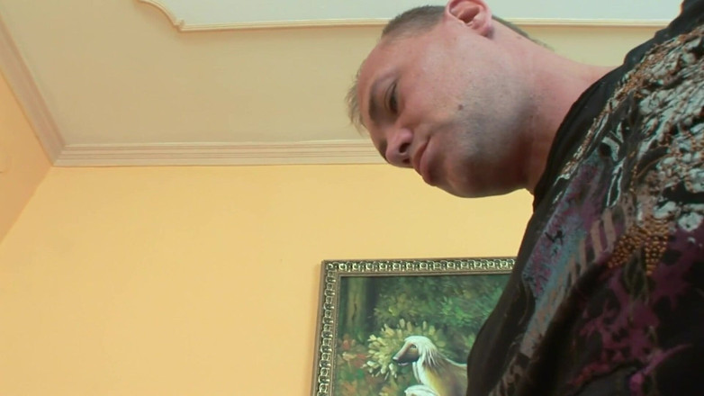 Freaks on Cocks: Suka blondynka staranowała ostro od tyłu