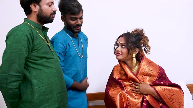 Xtramood: Esposa recién casada Deborji Ke Sath follando duro, sexy reina...