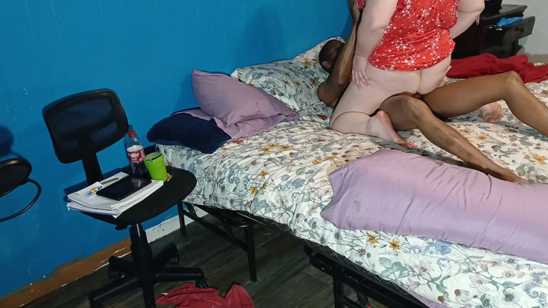 Sloppylynn: PAWG Dostać cipkę rozbite dobrze przez jego wielki kutas tyłek...