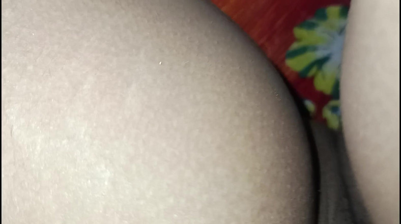 Raani16: Sexo pela primeira vez sem ideia para câmera