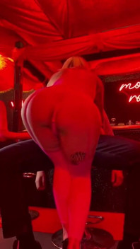 Stripperin Geht Den Ganzen Weg