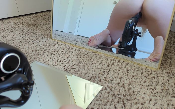 Housewife Ginger: Experimentando a máquina de sexo alienígena ueros