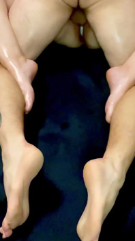 オイルマッサージ 美しい足と足裏