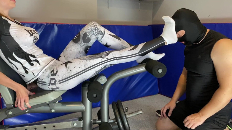 Mistress Mary: Suceuse de chaussettes sales