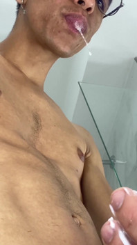 Latin Stallion with a Monster 22 Cm Penis and a Tight Ass While Showering