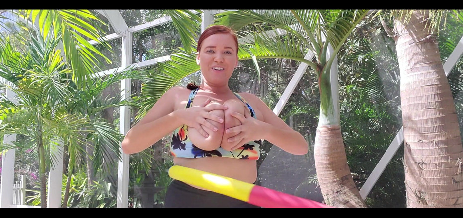 Annabelle Rogers: ¿Te gustan mis habilidades de hula hooping?