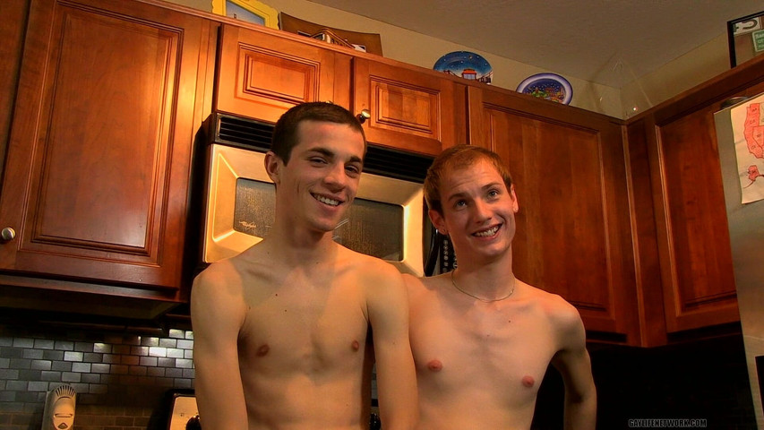 On Set with Connor & Evan (Lollipop Twinks) On Set with Connor & Evan (Lollipop Twinks)