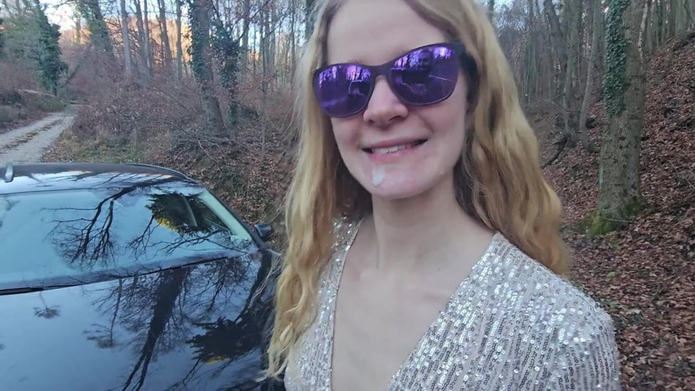 Bikergirl_97: Neujahrs Auto-panne Endet Mit Bezahl Blowjob Und Facial