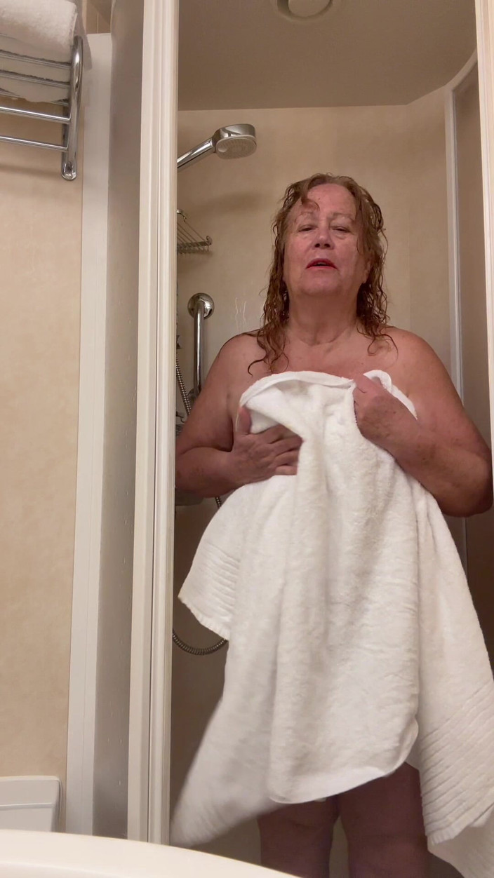 Big Ass 4 U: Стираю все липкие пузыри!