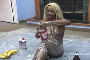 Radical Interracial: Messy amateur black girl