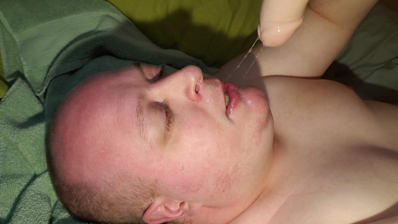 Charlieboy69: Deepthroat 2 Huge Dildo
