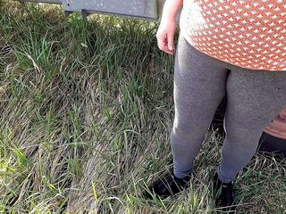 Bouncy Tits Action: The Wank Game 26 - Coba Jangan Crot Duluan