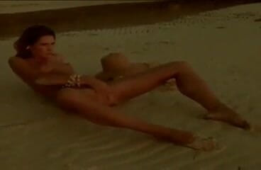 Perfect Porno: Small tits teen fingering her pussy on the beach