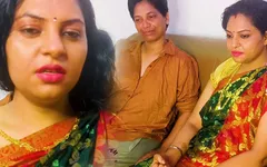 Two Unsatisfied Girls Met and Made a Super Lesbo Session with Dirty Talk in Hindi