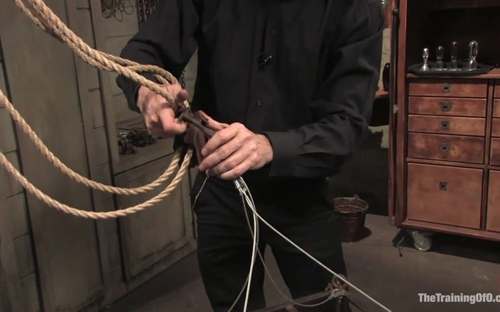 The Training of O by Kink: De training van Charlotte Vale, dag twee