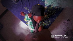 BongoXXX: 这些婊子们不忠诚，她一边给我打电话，一边吮吸我的鸡巴