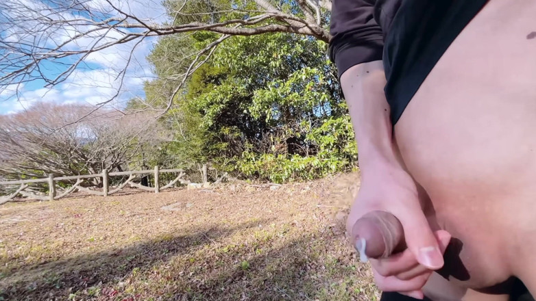 hueikun: Il ragazzo di prepuzio si mostra in legno e pipì