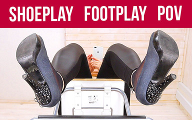 House of Era: Hra na hraní bot a ponožky fetiš spodní pohled - Ignorujte...