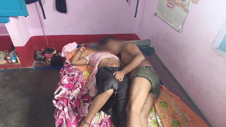 Sobha rani: Жесткая романская индийская девушка дези на видео